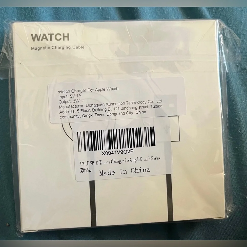 White Wireless Charger For Apple Watch With USB-C Cable